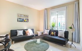Gr2-Large Groups Apt-Walking Distance To Old Town