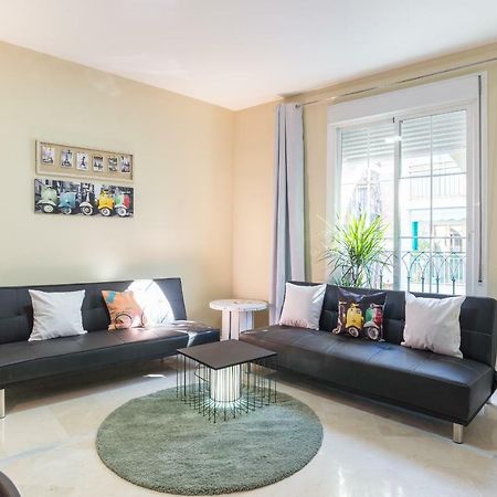 Gr2-Large Groups Apt-Walking Distance To Old Town Appartement Málaga Buitenkant foto