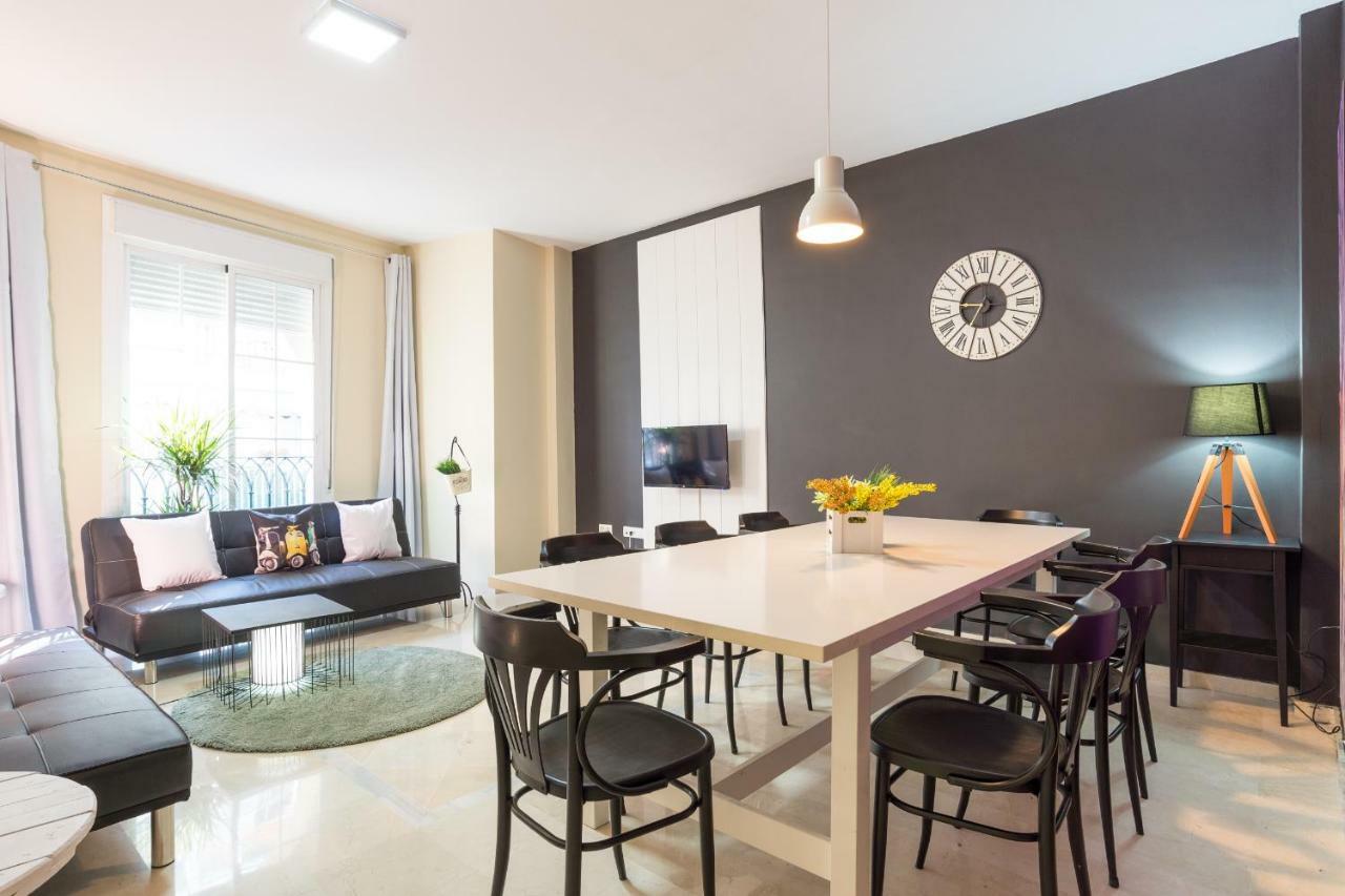 Gr2-Large Groups Apt-Walking Distance To Old Town Appartement Málaga Buitenkant foto