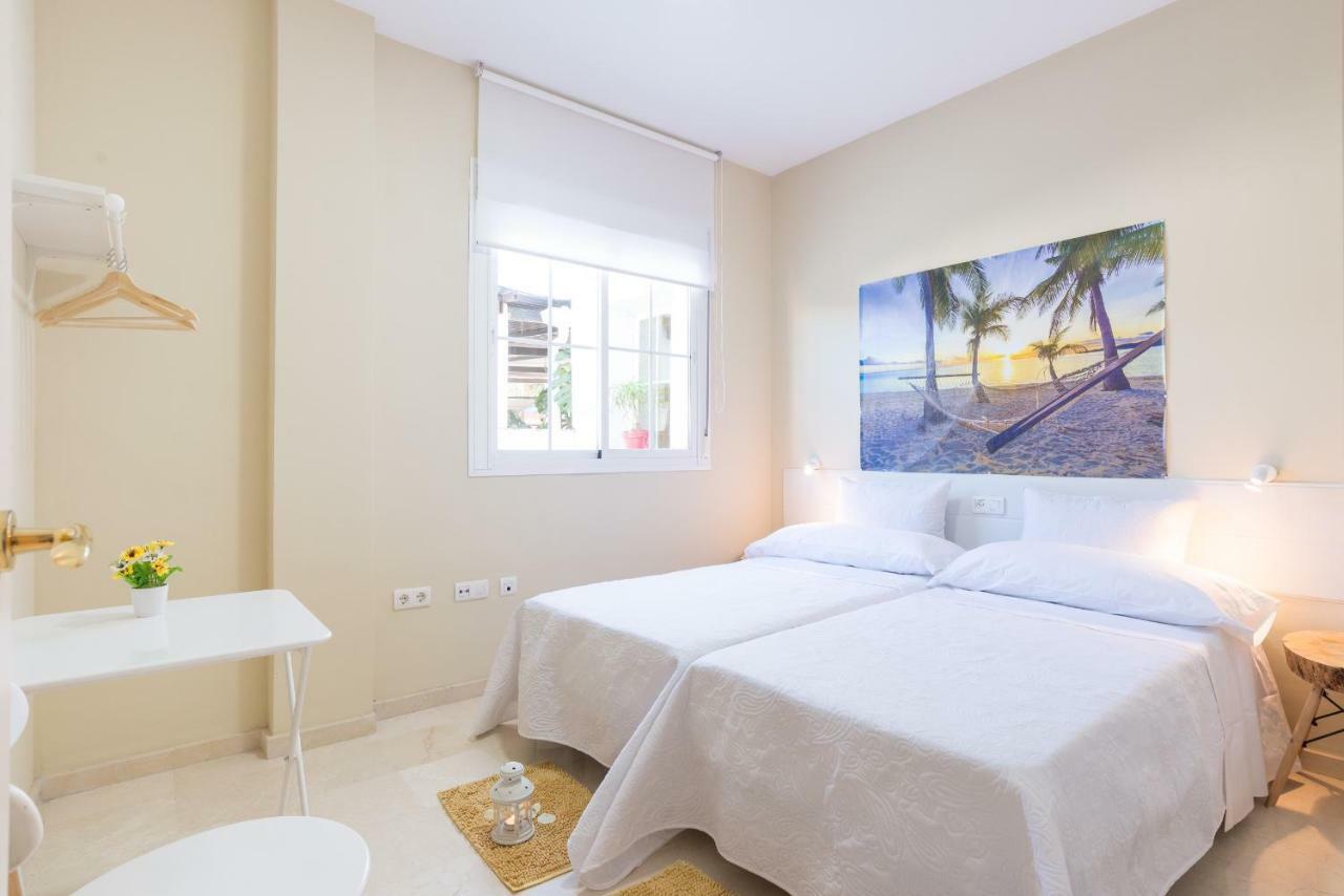 Gr2-Large Groups Apt-Walking Distance To Old Town Appartement Málaga Buitenkant foto