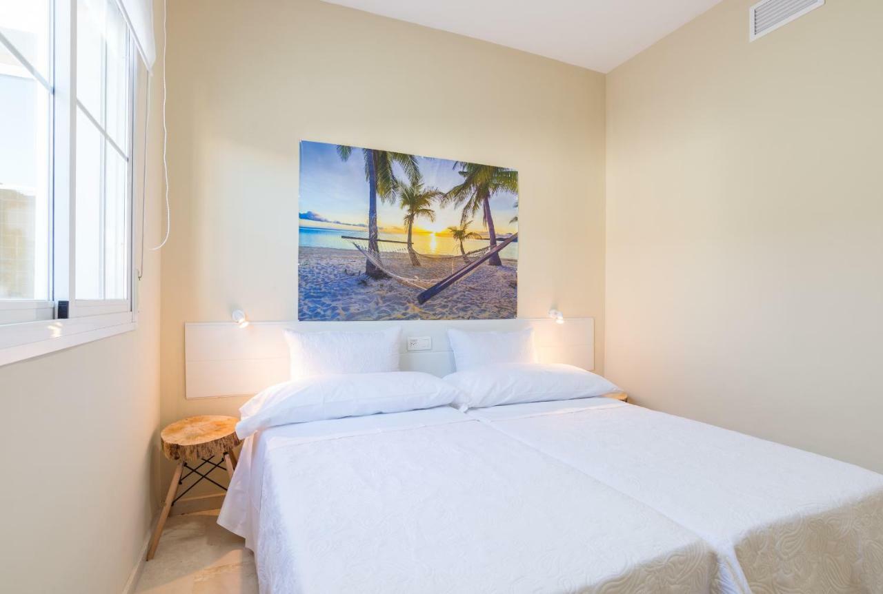 Gr2-Large Groups Apt-Walking Distance To Old Town Appartement Málaga Buitenkant foto