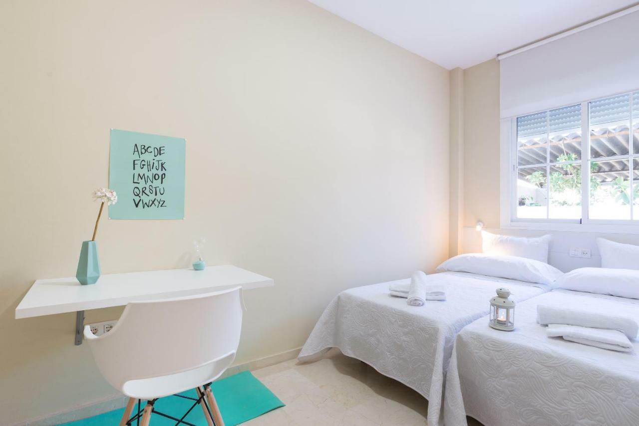 Gr2-Large Groups Apt-Walking Distance To Old Town Appartement Málaga Buitenkant foto